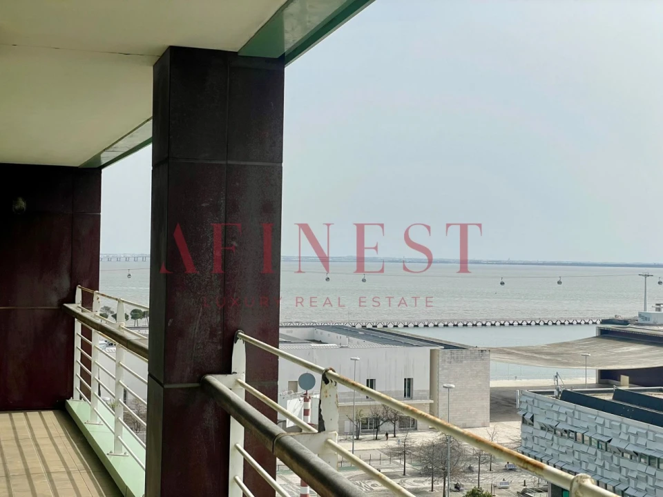 Apartamento T2 para Arrendamento em Parque das Nações Foto 1