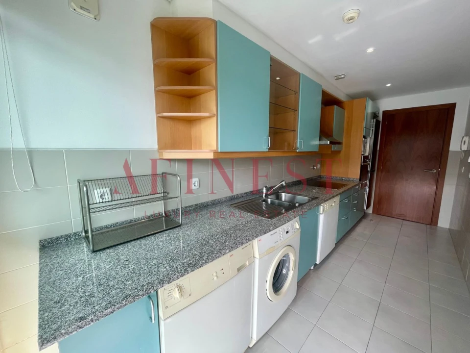 Apartamento T2 para Arrendamento em Parque das Nações Foto 6