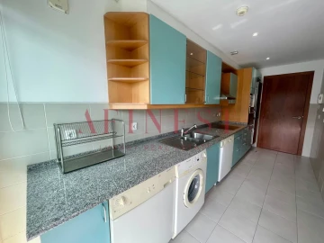 Apartamento T2 para Arrendamento em Parque das Nações