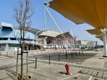 Apartamento T2 para Arrendamento em Parque das Nações