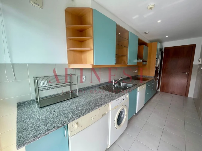 Apartamento T2 para Arrendamento em Parque das Nações Foto 6