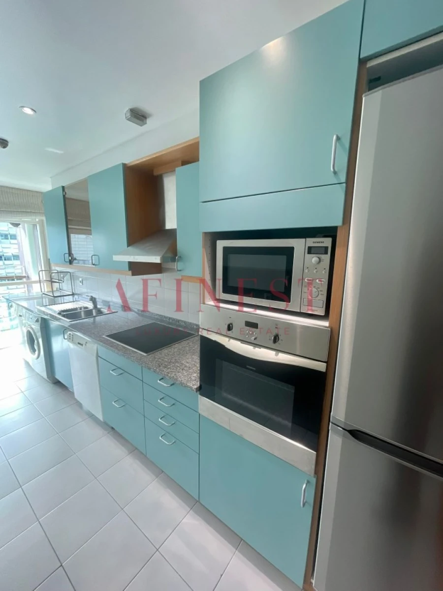 Apartamento T2 para Arrendamento em Parque das Nações Foto 7