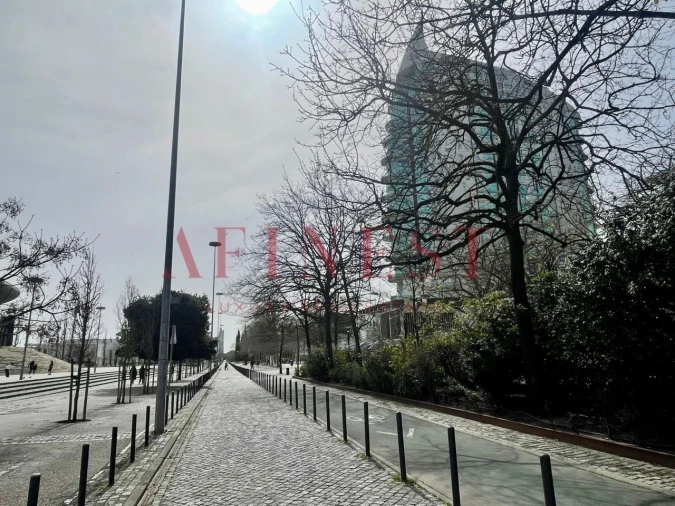 Apartamento T2 para Arrendamento em Parque das Nações Foto 15