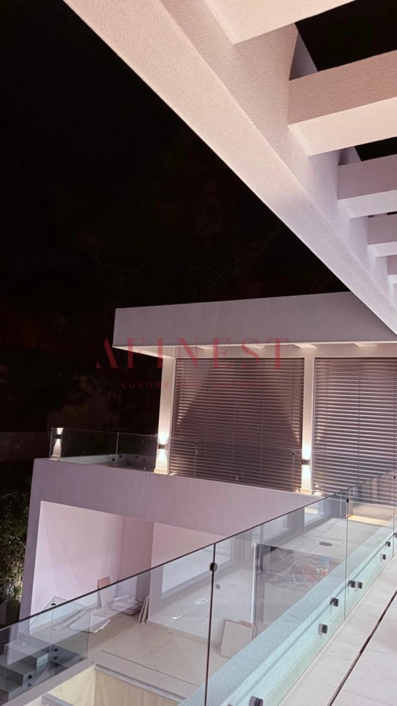 Moradia T6 para Venda em Charneca de Caparica e Sobreda Foto 15