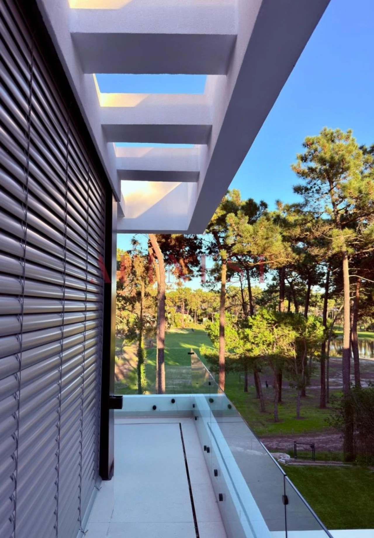 Moradia T6 para Venda em Charneca de Caparica e Sobreda Foto 17