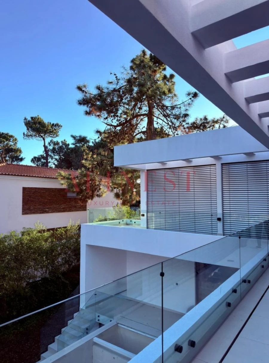 Moradia T6 para Venda em Charneca de Caparica e Sobreda Foto 14