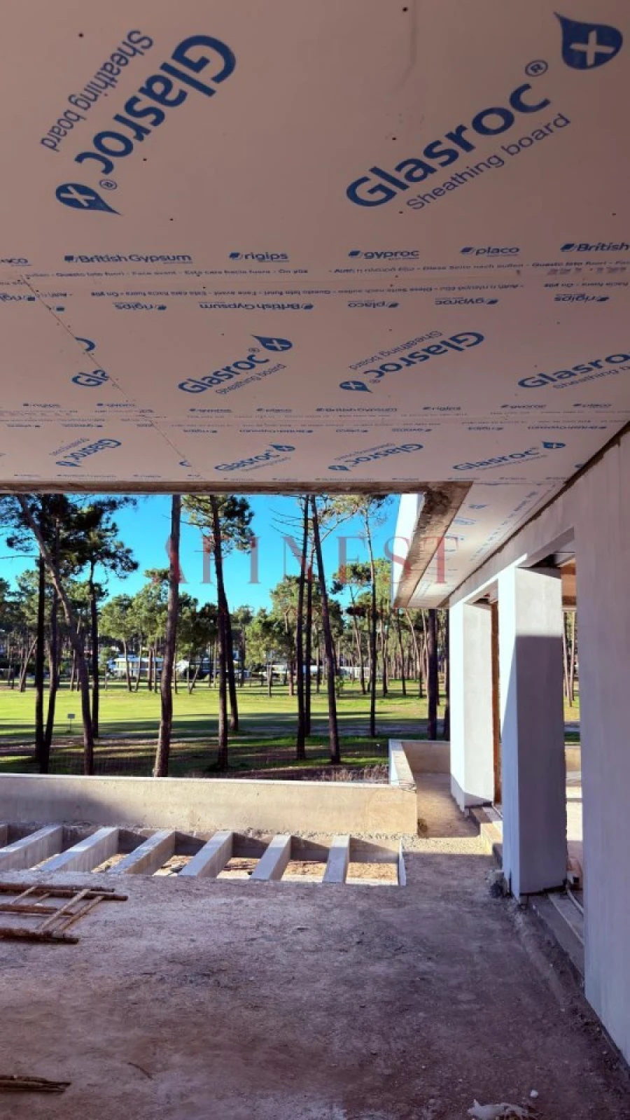 Moradia T6 para Venda em Charneca de Caparica e Sobreda Foto 23