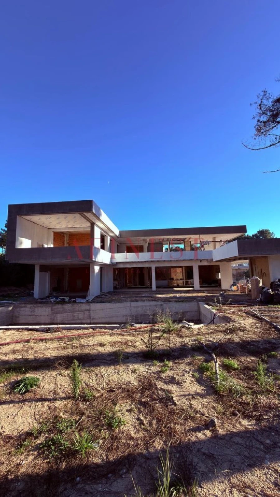 Moradia T6 para Venda em Charneca de Caparica e Sobreda Foto 35