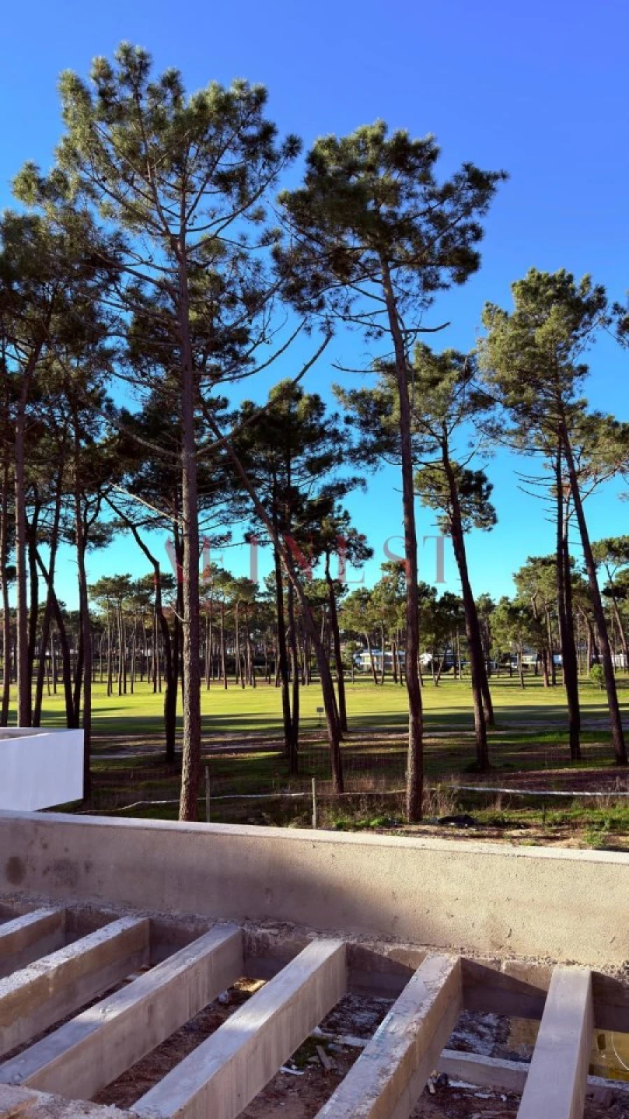 Moradia T6 para Venda em Charneca de Caparica e Sobreda Foto 36