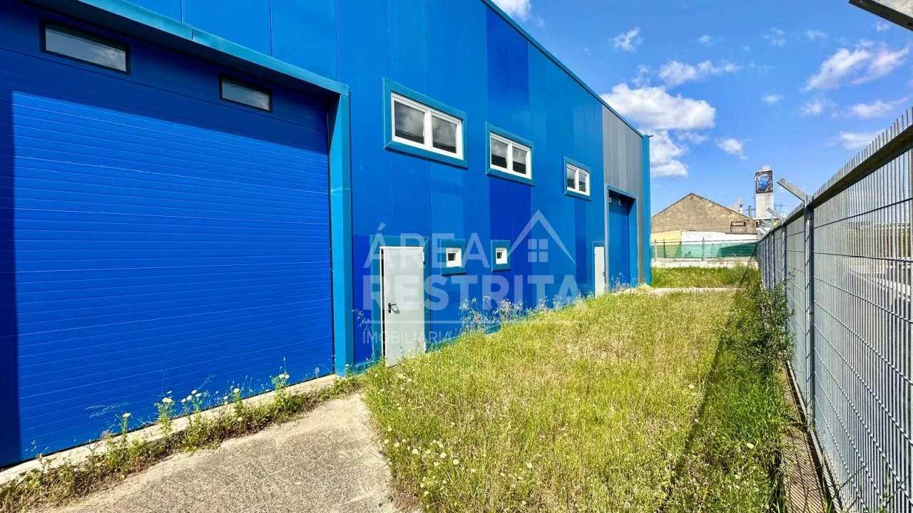 Armazém para Venda em Atalaia e Alto Estanqueiro-Jardia Foto 12