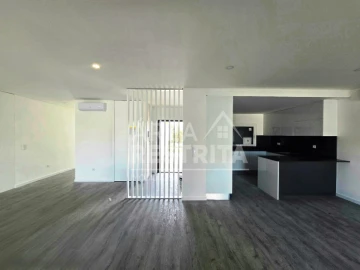 Moradia T3 para Venda em Azeitão (São Lourenço e São Simão)