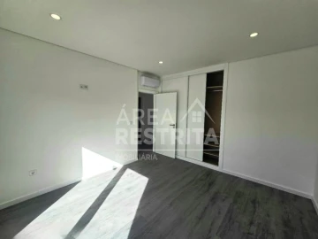 Moradia T3 para Venda em Azeitão (São Lourenço e São Simão)