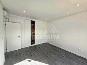 Moradia T3 para Venda em Azeitão (São Lourenço e São Simão)