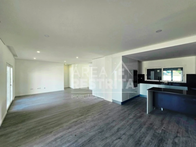 Moradia T3 para Venda em Azeitão (São Lourenço e São Simão) Foto 15