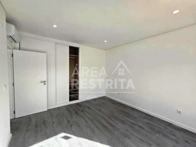 Moradia T3 para Venda em Azeitão (São Lourenço e São Simão) Foto 29