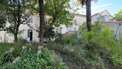 Moradia T8 para Venda em Arcos e Mogofores