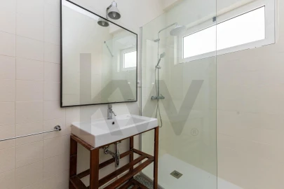 Apartamento T1 para Arrendamento em Aldoar, Foz do Douro e Nevogilde