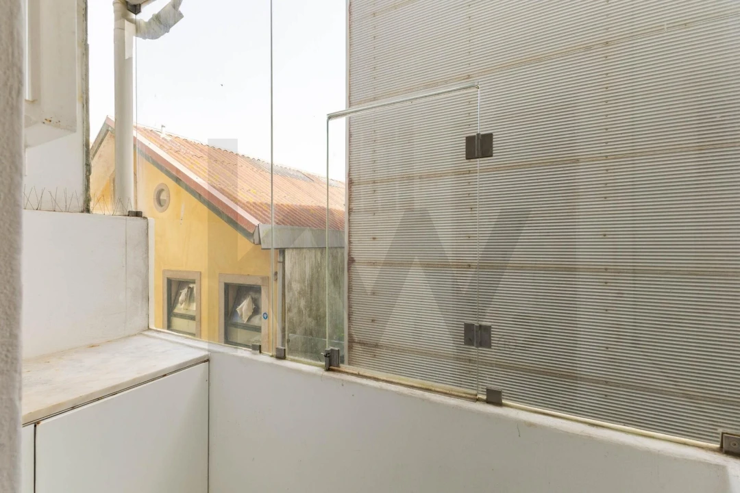 Apartamento T1 para Arrendamento em Aldoar, Foz do Douro e Nevogilde Foto 23