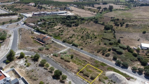 Terreno para Venda em Alenquer (Santo Estêvão e Triana)