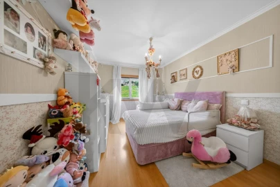 Apartamento T3 para Venda em Carnaxide e Queijas