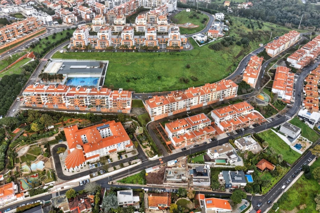 Apartamento T3 para Venda em Carnaxide e Queijas Foto 5