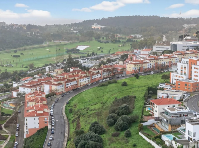 Apartamento T3 para Venda em Carnaxide e Queijas Foto 3