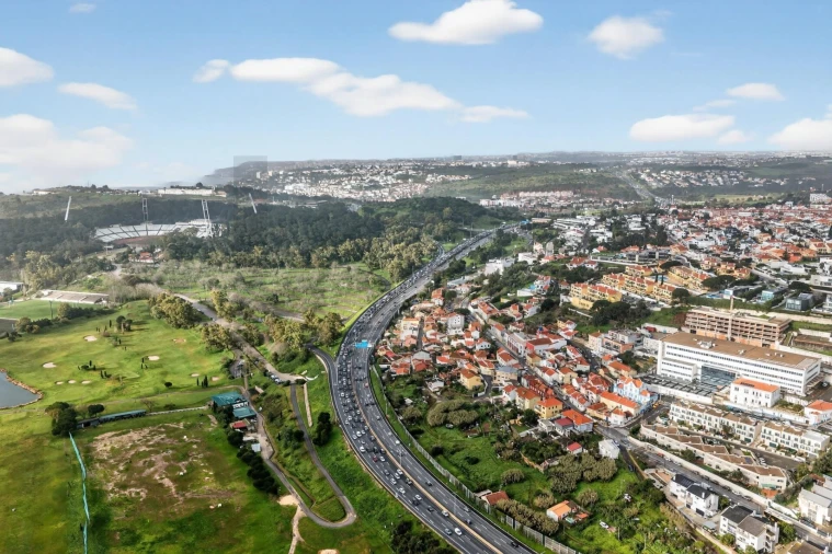 Apartamento T3 para Venda em Carnaxide e Queijas Foto 10