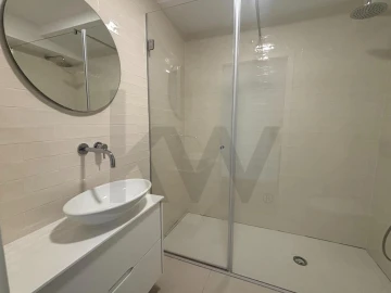 Apartamento T2 para Venda em Requeixo, Nossa Senhora de Fátima e Nariz