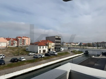 Apartamento T1 para Venda em Requeixo, Nossa Senhora de Fátima e Nariz