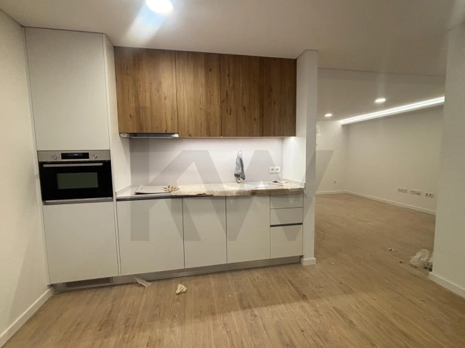 Apartamento T1 para Venda em Requeixo, Nossa Senhora de Fátima e Nariz Foto 8