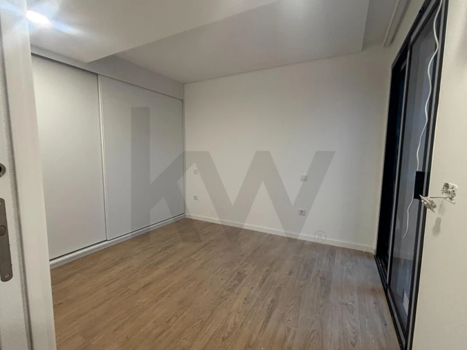 Apartamento T1 para Venda em Requeixo, Nossa Senhora de Fátima e Nariz Foto 7