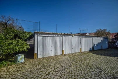 Quinta T11 para Venda em Azueira e Sobral da Abelheira