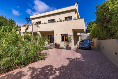 Moradia T4 para Arrendamento em Cascais e Estoril