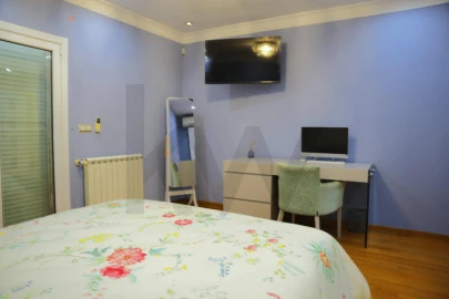 Moradia T5 para Venda em Santa Iria de Azoia, São João da Talha e Bobadela