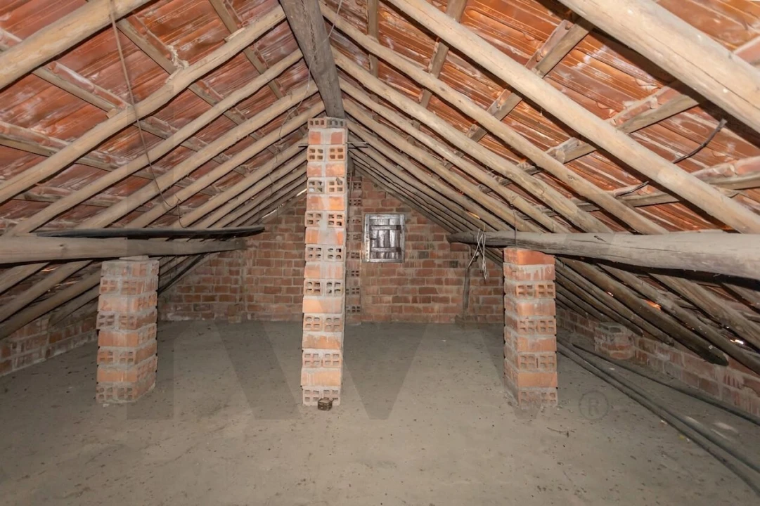 Moradia T2 para Venda em Couço Foto 36