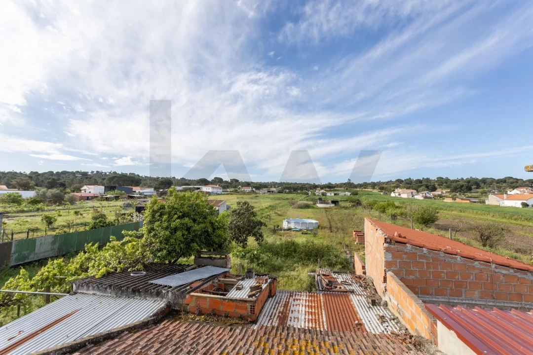 Moradia T2 para Venda em Couço Foto 44