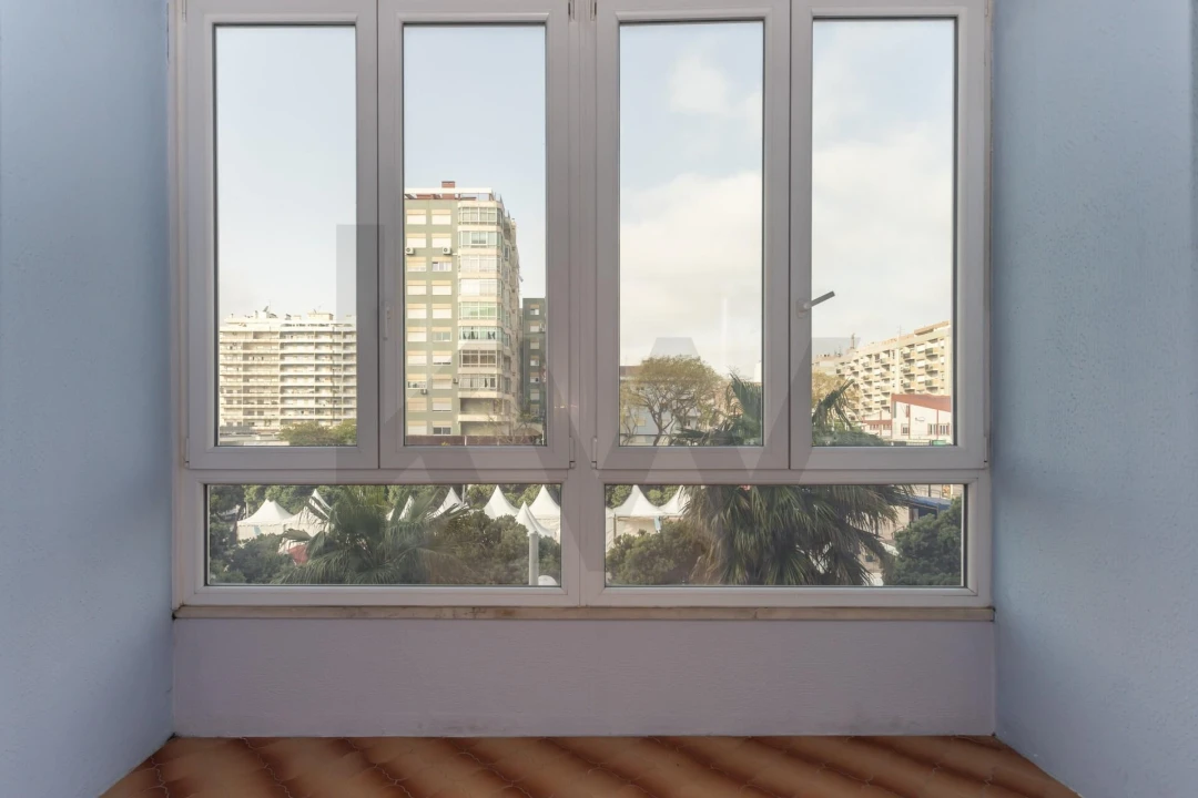 Apartamento T4 para Arrendamento em Almada, Cova da Piedade, Pragal e Cacilhas Foto 17