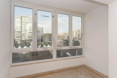 Apartamento T4 para Arrendamento em Almada, Cova da Piedade, Pragal e Cacilhas