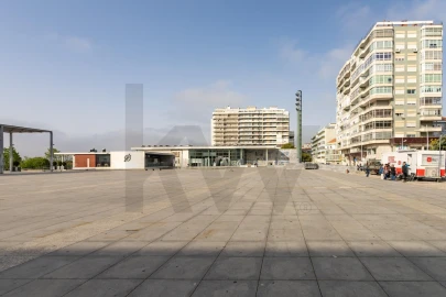 Apartamento T4 para Arrendamento em Almada, Cova da Piedade, Pragal e Cacilhas