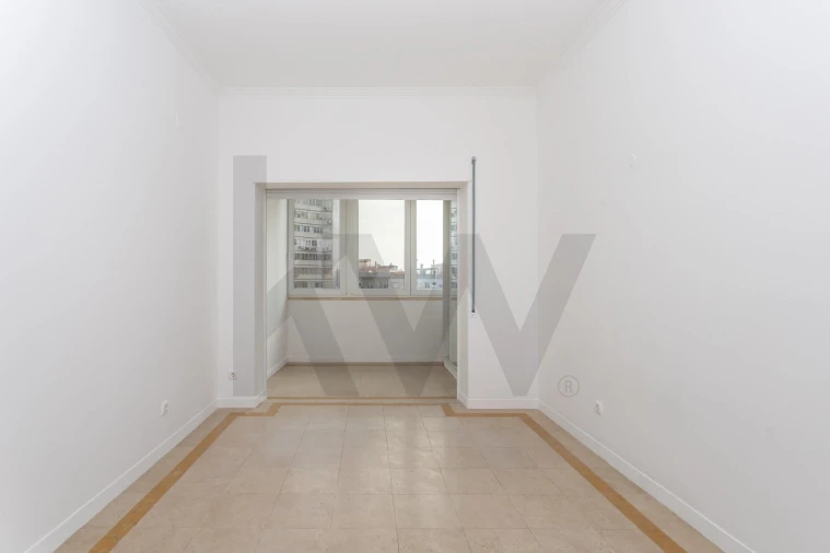 Apartamento T4 para Arrendamento em Almada, Cova da Piedade, Pragal e Cacilhas Foto 18