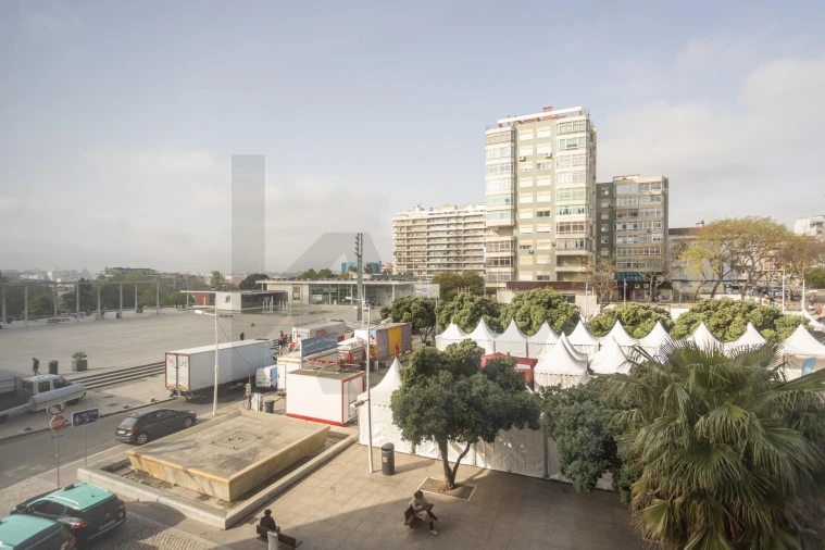 Apartamento T4 para Arrendamento em Almada, Cova da Piedade, Pragal e Cacilhas Foto 24