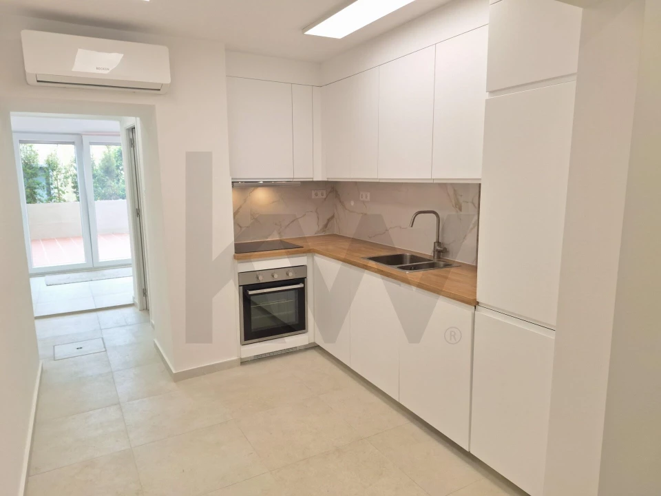 Apartamento T2 para Venda em São Vicente Foto 3