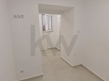 Apartamento T2 para Venda em São Vicente