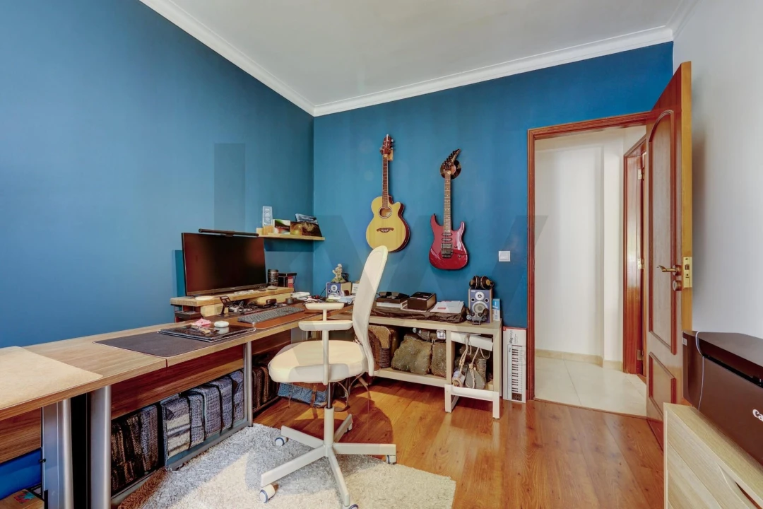 Apartamento T3 para Venda em Mina de Água Foto 24