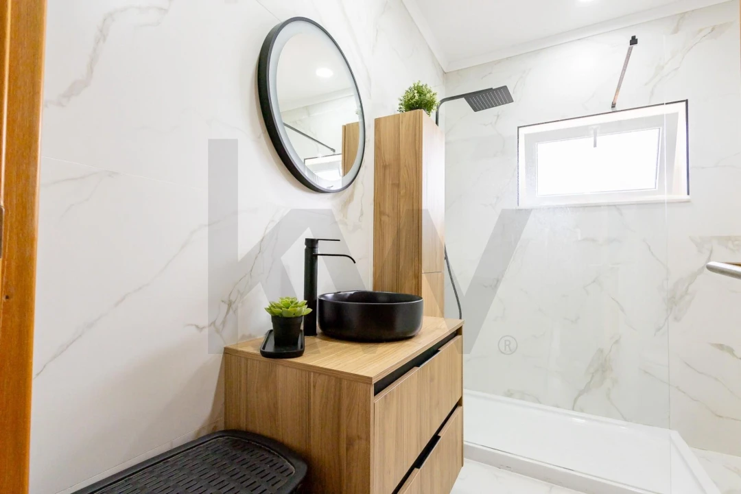 Moradia T5 para Venda em Azeitão (São Lourenço e São Simão) Foto 31