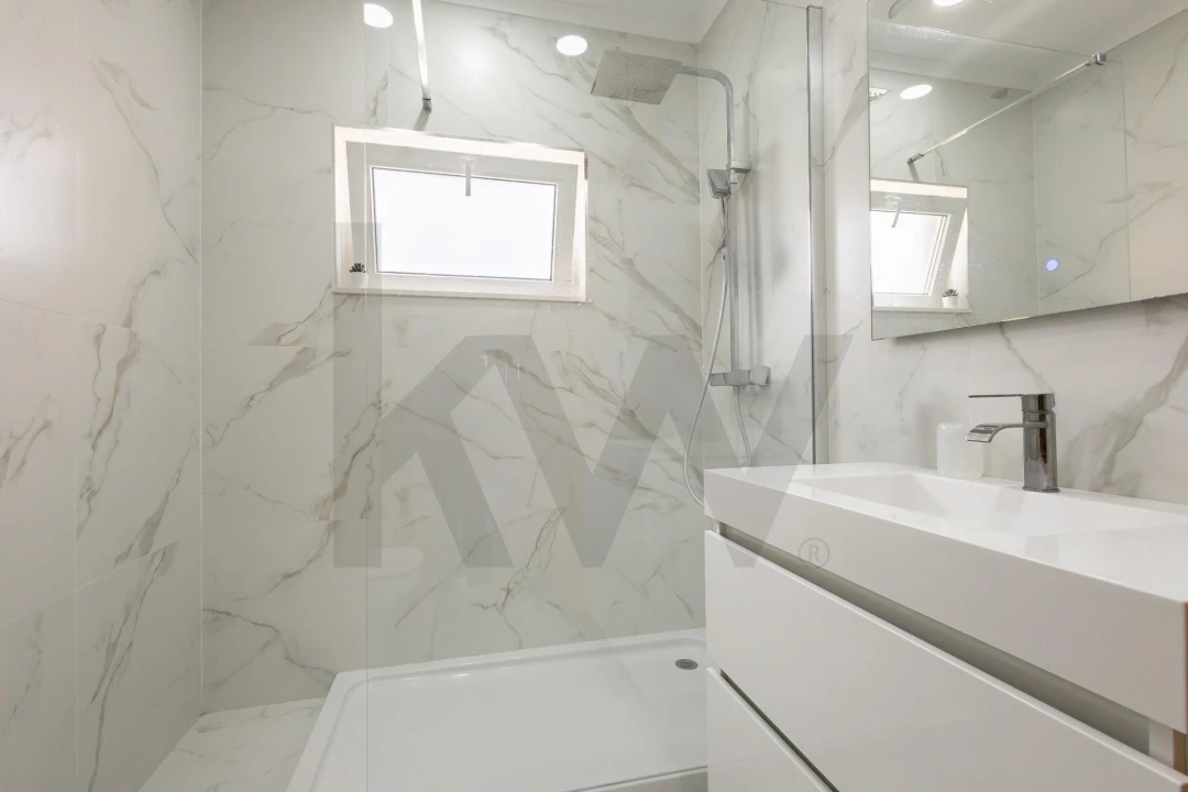 Moradia T5 para Venda em Azeitão (São Lourenço e São Simão) Foto 35