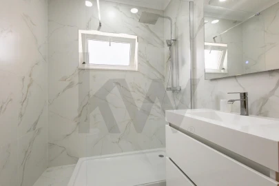 Moradia T5 para Venda em Azeitão (São Lourenço e São Simão)