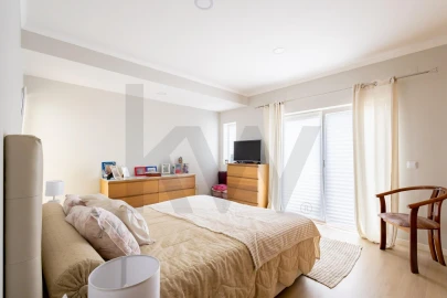 Moradia T5 para Venda em Azeitão (São Lourenço e São Simão)