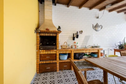 Moradia T5 para Venda em Azeitão (São Lourenço e São Simão)