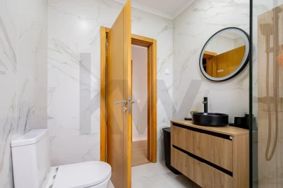 Moradia T5 para Venda em Azeitão (São Lourenço e São Simão)